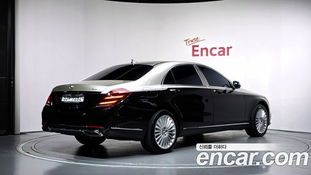 Mercedes-Benz S-Class 2015 — photo 2