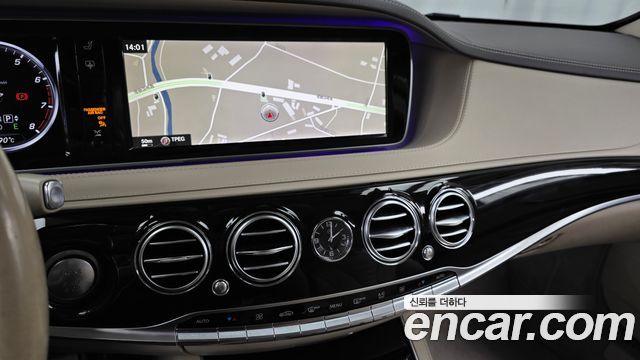 Mercedes-Benz S-Class 2015 — photo 14