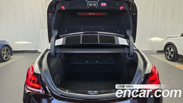 Mercedes-Benz S-Class 2015 — photo 20