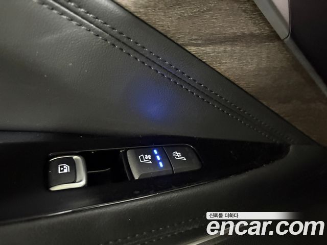 Kia K8 2022 — photo 16