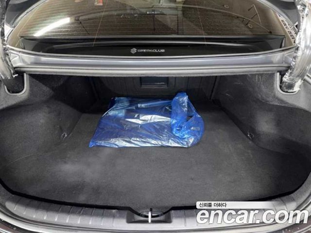 Hyundai Grandeur 2019 — photo 18