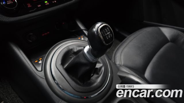 Kia Sportage 2013 — photo 9