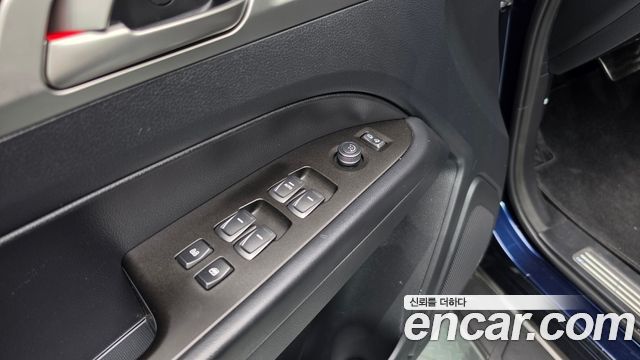 KG Mobility Rexton 2018 — photo 27