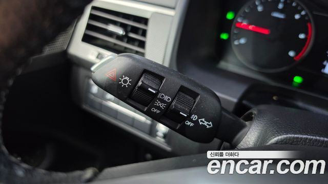 KG Mobility Rexton 2018 — photo 28