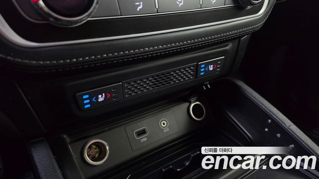 KG Mobility Rexton 2018 — photo 29