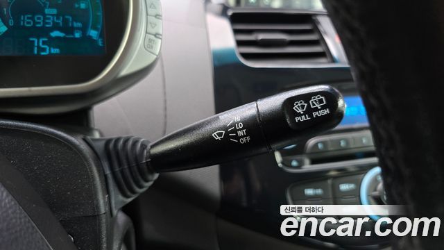 Chevrolet Korea Spark 2014 — photo 18