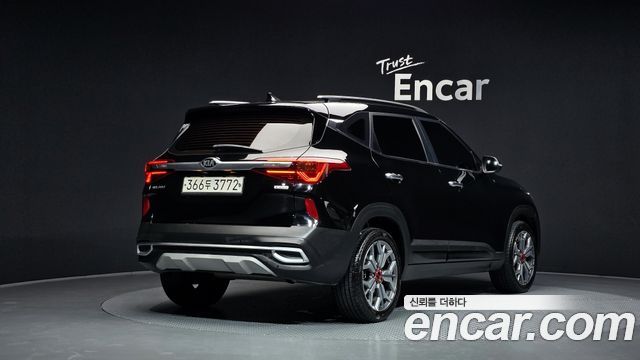 Kia Seltos 2020 — photo 2