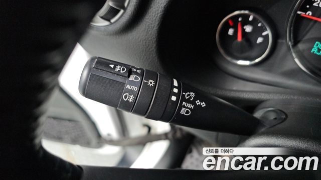 Jeep Wrangler 2017 — photo 16