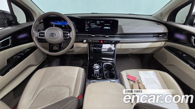 Kia Canival 2021 — photo 10