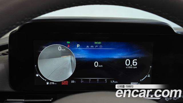 Kia Canival 2021 — photo 11