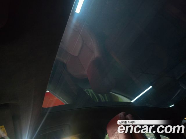 Porsche Taycan 2023 — photo 15