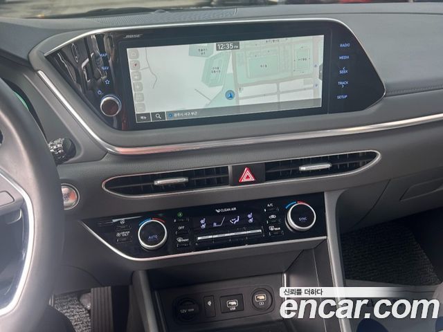 Hyundai Sonata 2020 — photo 12