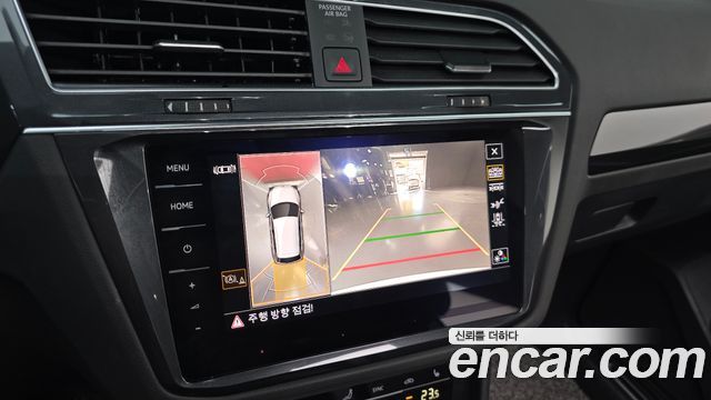 Volkswagen Tiguan 2023 — photo 20