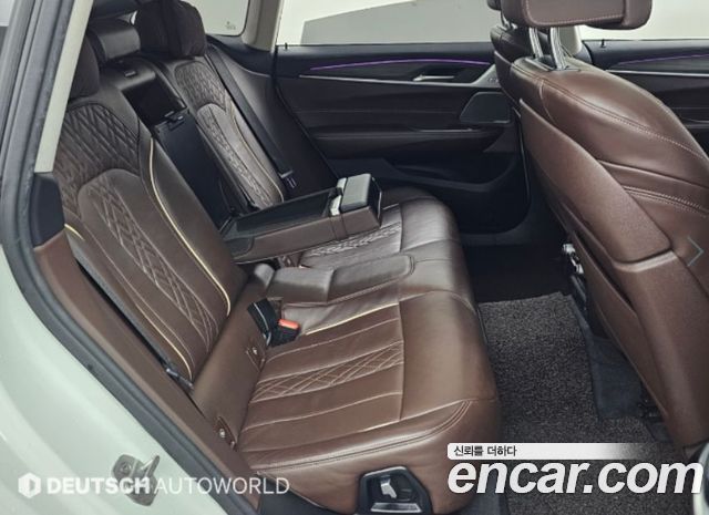 BMW Gran Turismo 2020 — photo 13