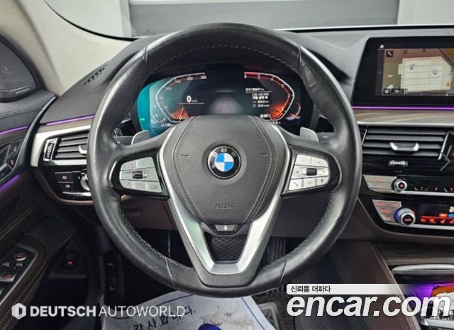 BMW Gran Turismo 2020 — photo 14
