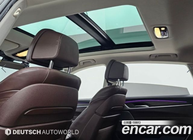 BMW Gran Turismo 2020 — photo 19