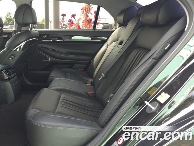 Genesis EQ900 2018 — photo 12
