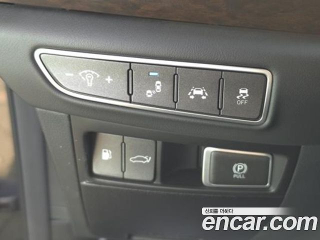 Genesis EQ900 2018 — photo 16