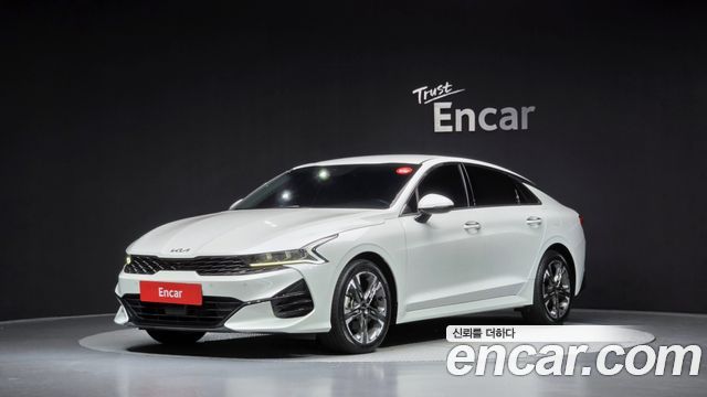 Kia K5 2023 — photo 1