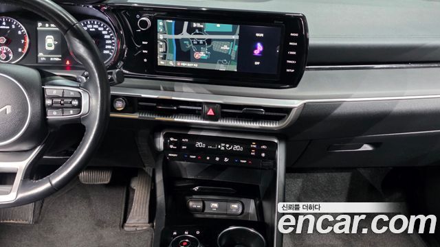 Kia K5 2023 — photo 20