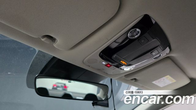 Kia K5 2023 — photo 24
