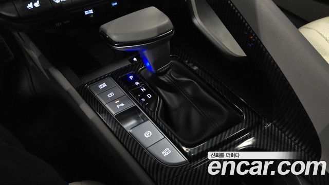 Hyundai AVANTE 2024 — photo 12