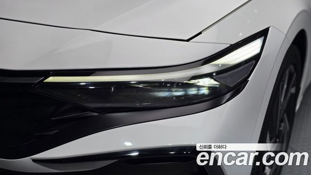 Hyundai AVANTE 2024 — photo 8