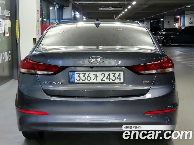Hyundai AVANTE 2016 — photo 4