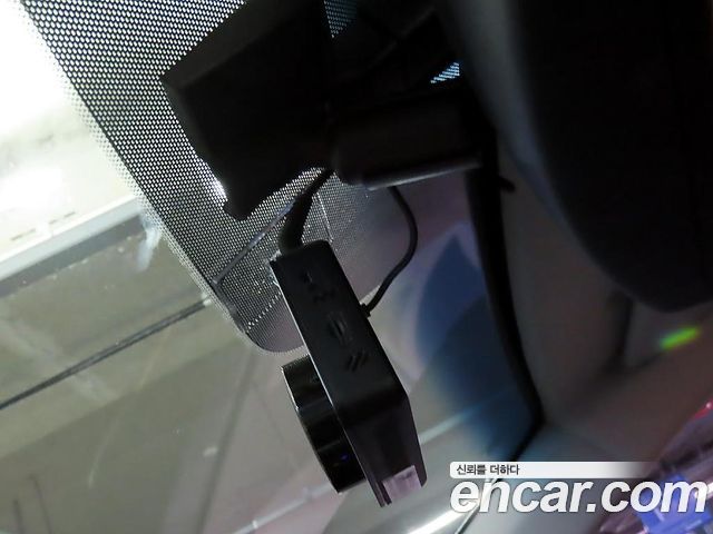 Hyundai AVANTE 2016 — photo 16
