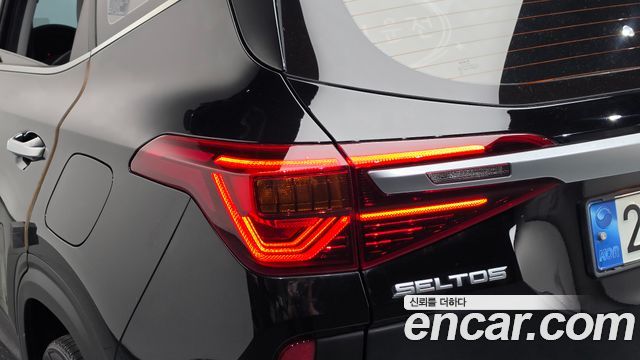 Kia Seltos 2022 — photo 9