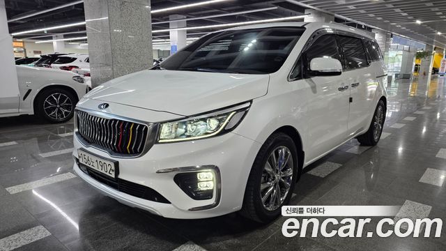Kia Canival 2020 — photo 3