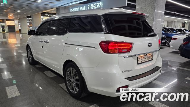 Kia Canival 2020 — photo 6