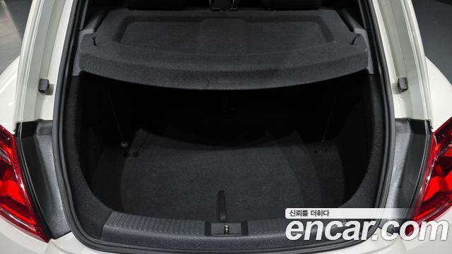 Volkswagen Beatle 2013 — photo 18