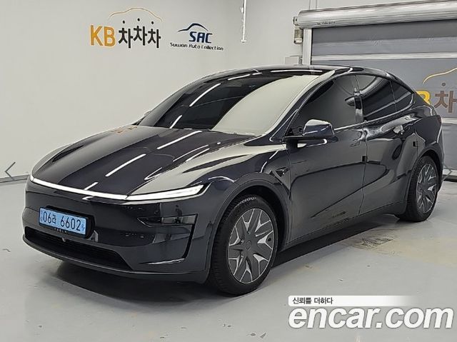 Tesla Model Y 2026 — photo 1