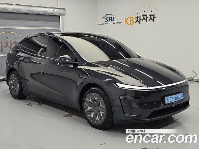 Tesla Model Y 2026 — photo 4