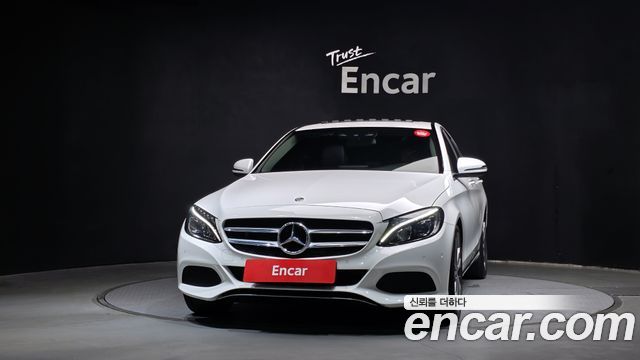 Mercedes-Benz C-Class 2018 — photo 3