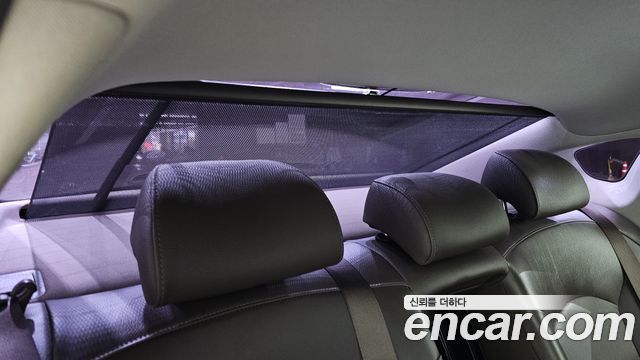Kia K7 2016 — photo 25