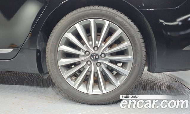 Kia K7 2016 — photo 7