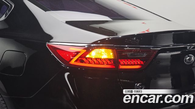 Kia K7 2016 — photo 9