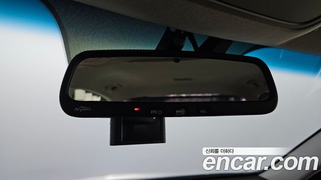Kia K7 2016 — photo 28