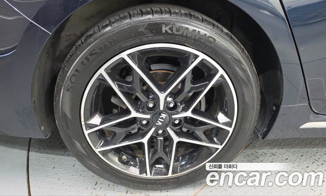Kia K5 2019 — photo 5