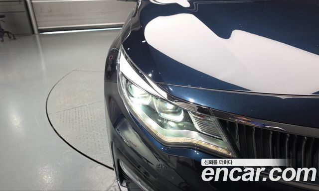 Kia K5 2019 — photo 8