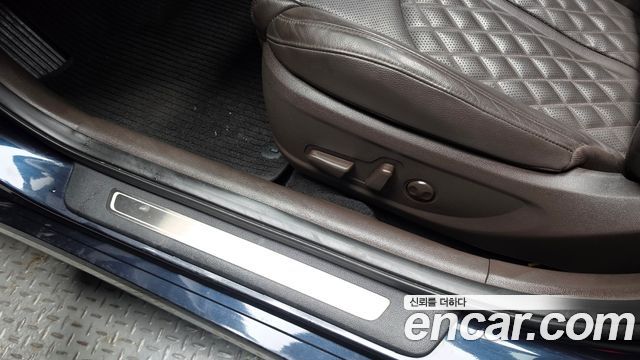 Kia K5 2019 — photo 32