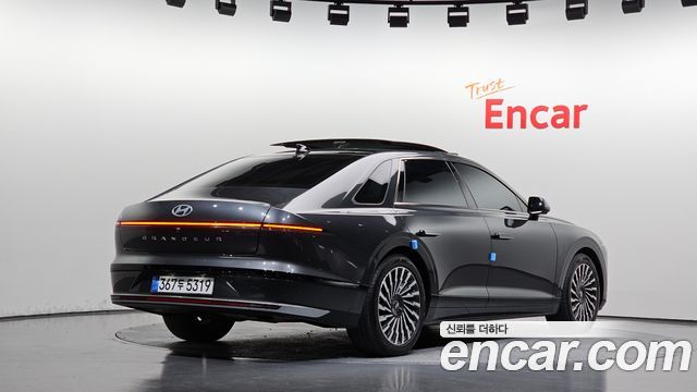 Hyundai Grandeur 2023 — photo 2