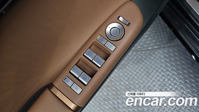 Hyundai Grandeur 2023 — photo 19