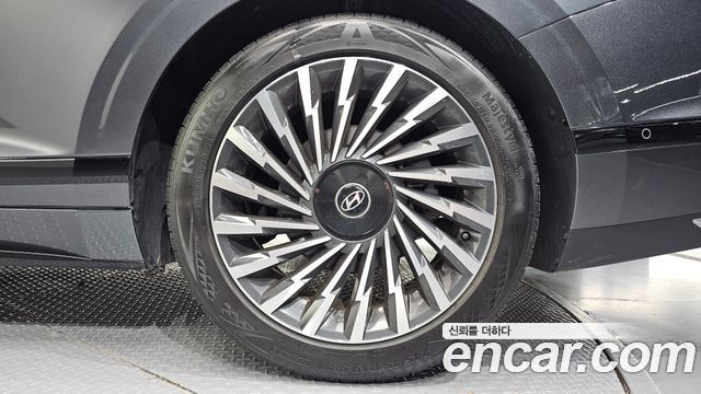 Hyundai Grandeur 2023 — photo 7