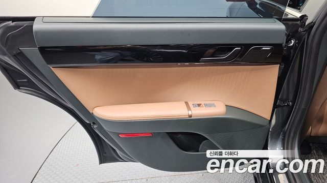 Hyundai Grandeur 2023 — photo 15