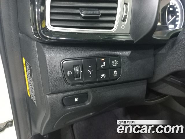Kia Niro 2018 — photo 14