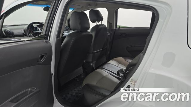 Chevrolet Korea Spark 2012 — photo 12
