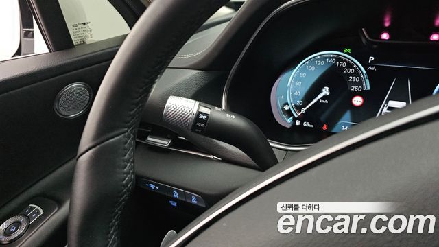 Genesis GV80 2022 — photo 32